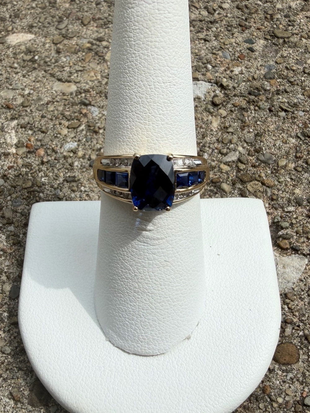 Alwand Vahan 14k Yellow Gold Lab Sapphire & Natural Diamond Ring